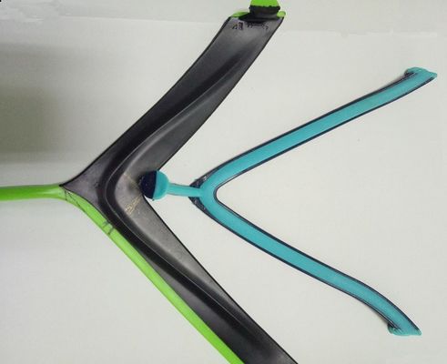 170 Ton Vertikal Mesin Injeksi Warna Ganda Untuk Tali Flip Flop