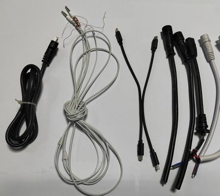25 Ton Mesin Injeksi Plastik Vertikal Kecil Untuk Kabel Earphone
