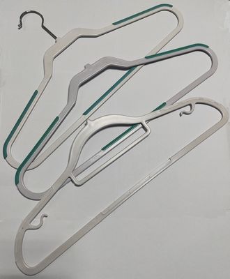Mesin Cetak Injeksi Vertikal Rotary 200 Ton Untuk Gantungan Plastik