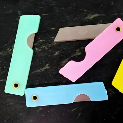 Mudah Mengoperasikan Mesin Injeksi Vertikal Slide Ganda Untuk Membuat Shank Tangan